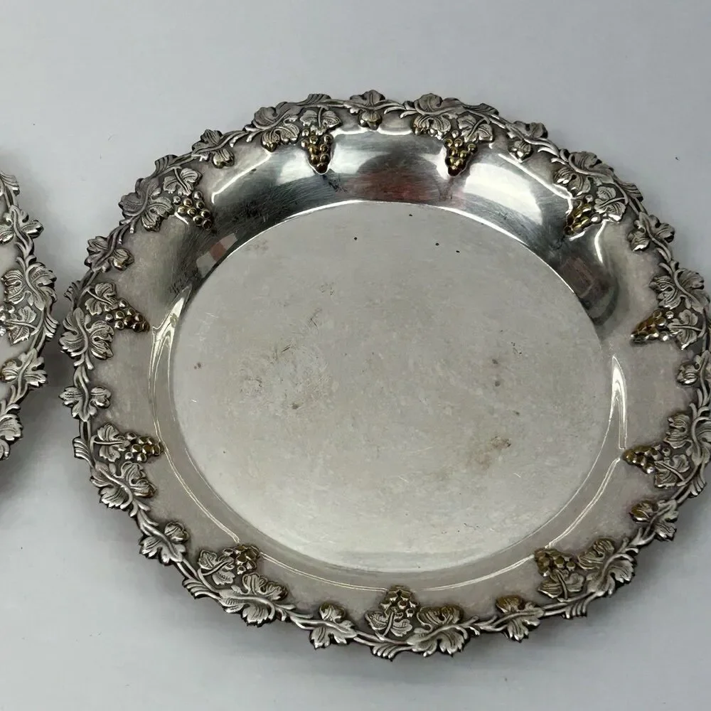 Silver Plated Beverage Coaster Set Of 4 Grapes Ornate Decor Drinks Trinket Bar